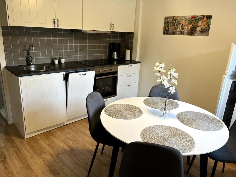 Mysigt Boende Naera Soederasen Ljungbyhed Exteriör bild